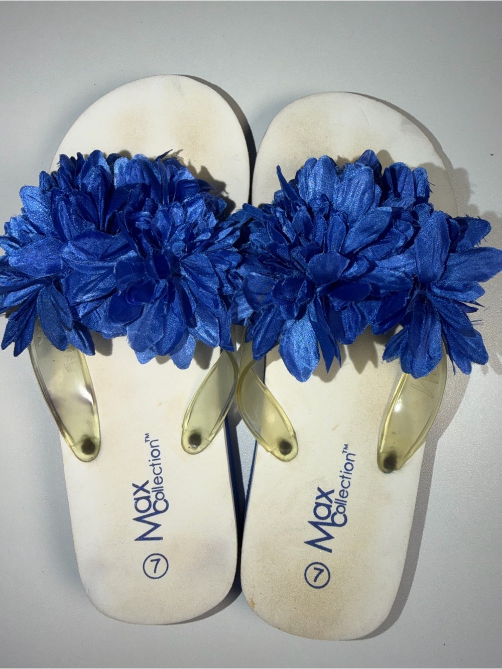 Moon Collection Blue Floral Thong Sandals with Clear Straps